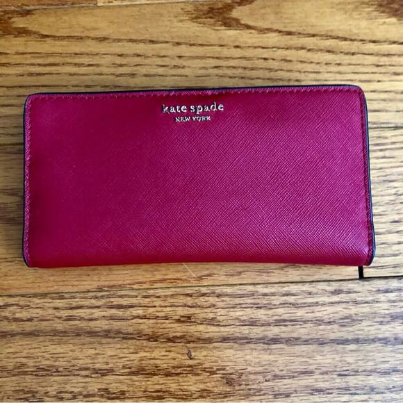 Kate Spade Cameron Saffiano Leather BiFold Rosso Red Wallet - Picture 1 of 8